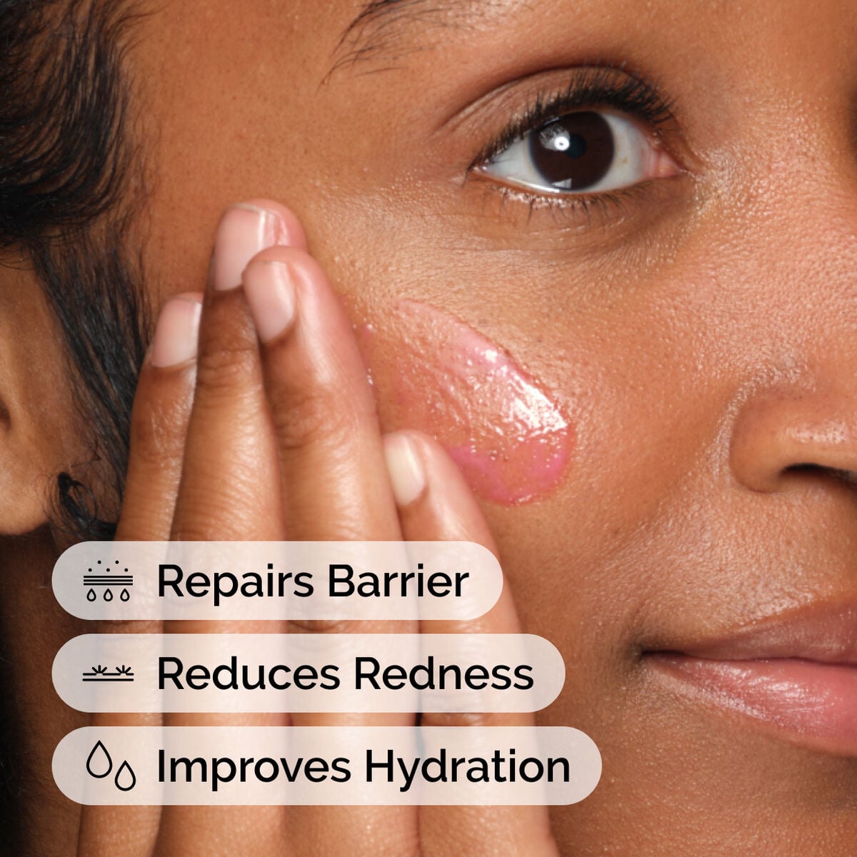 soothing-and-barrier-support-serum-set-f3 ord-soothing-barrier-support-serum-model-application-with-benefits.jpg